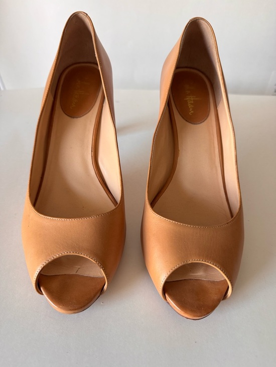 Cole Haan Shoes - Cole Haan Tan Leather Peep-Toe Pumps